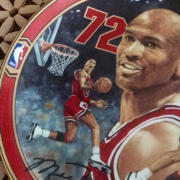 1996 MICHAEL JORDAN AUTOGRAPHED COLLECTORS PLATE - Picture 4 of 8